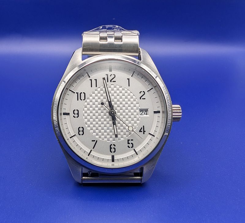 Zeitenwende – Exklusive Automatik-Uhr aus Edelstahl