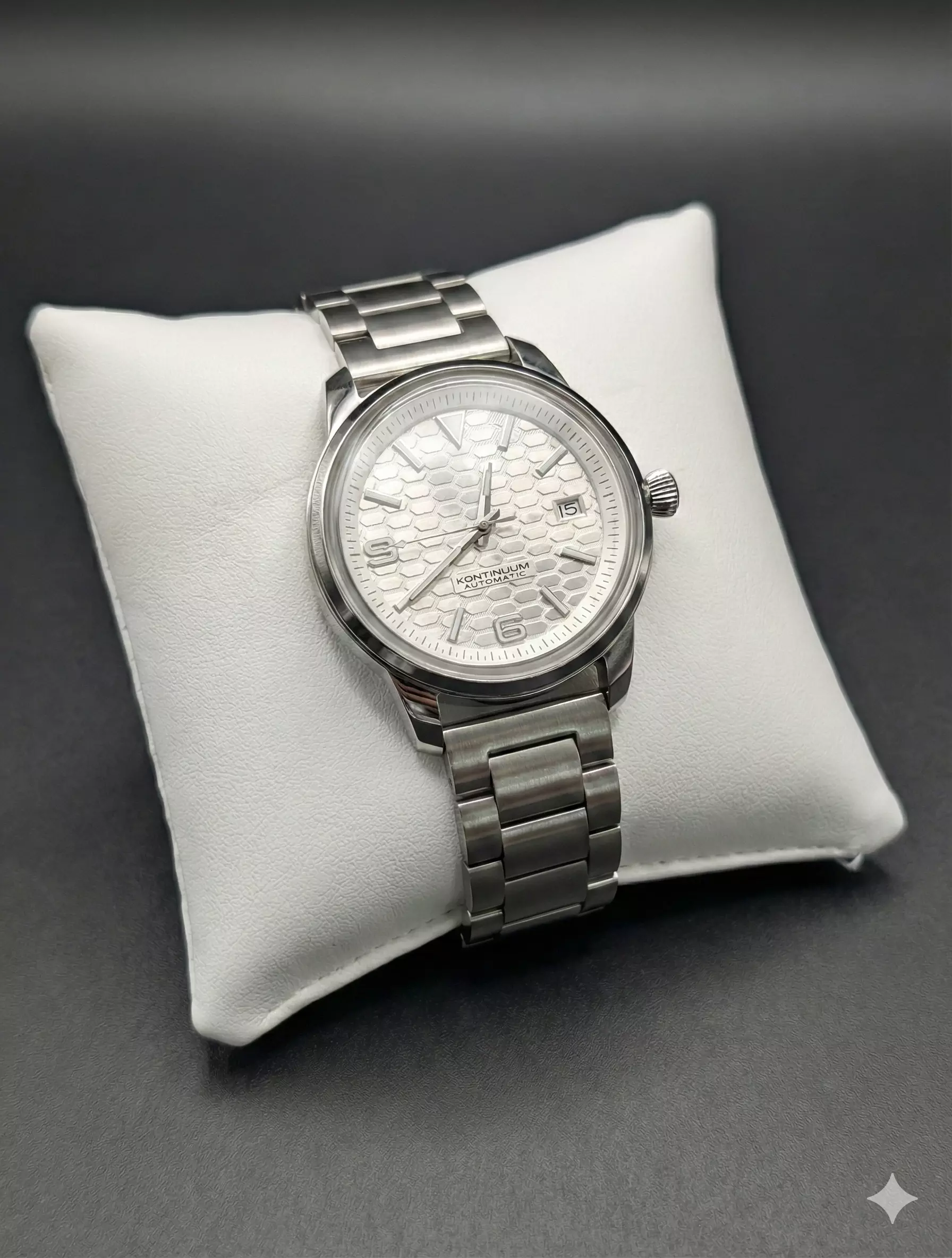 Kontinuum – Zifferblatt Detail